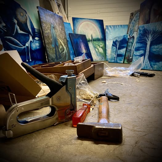 Librairie Thuard, 24, rue de l’Étoile, 72 000 Le Mans. Ouverture du lundi au samedi : 9 h-19 h